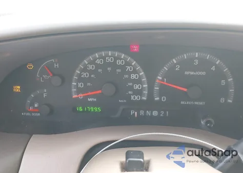 1999 Ford Expedition Eddie Bauer/Xlt z USA, uszkodzony, nr VIN 1FMRU17L2XLB64615